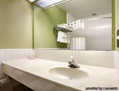 Howard Johnson Inn Fargo Nd Ngoại thất bức ảnh